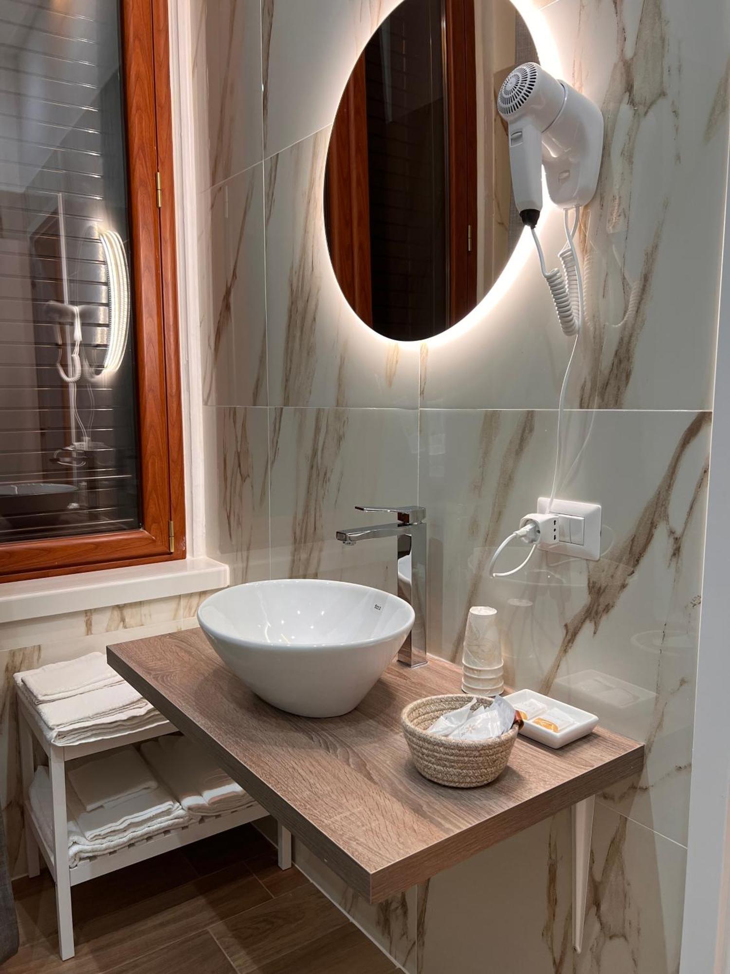 Hotel Astorya E' Napoli Zewnętrze zdjęcie